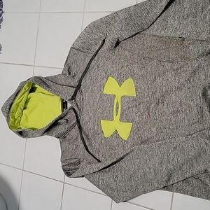 Under Armor Pullover